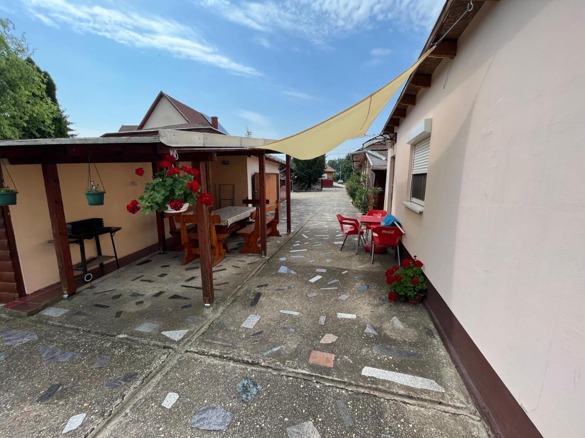 Tiszavirág apartman Tiszakeszi Exterior foto
